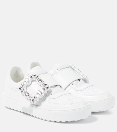 Roger Vivier Very Vivier Leather Low Top Sneakers In White