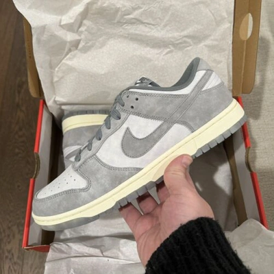 Pre-owned Nike - Women's 13.5 | Men's 12 - Women's  Dunk Low “cool Grey” In Gray