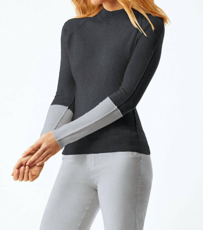 Ecru Reglan Sleeve Sweater In Charcoal In Grey
