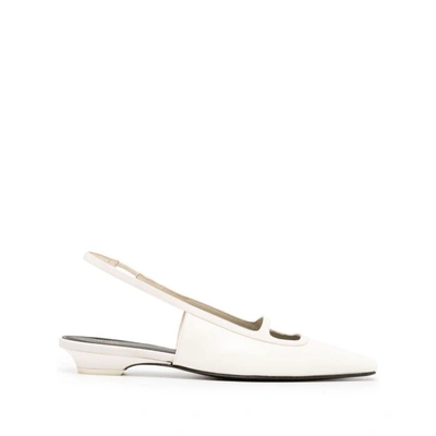 Neous Shoes In White