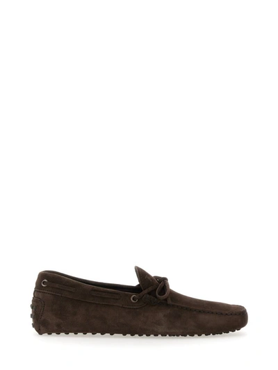 Tod's Leather Gommino Loafer In Brown