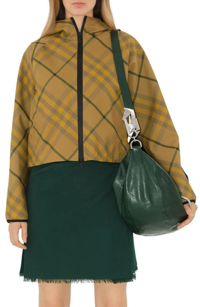 BURBERRY RELAXED FIT CHECK HOODED CROP RAIN JACKET