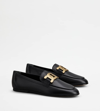 Tod's Kate  Black Leather Loafers With Chain Detail