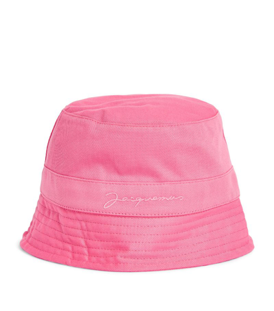 Jacquemus L'enfant Kids' Embroidered Logo Bucket Hat In Pink