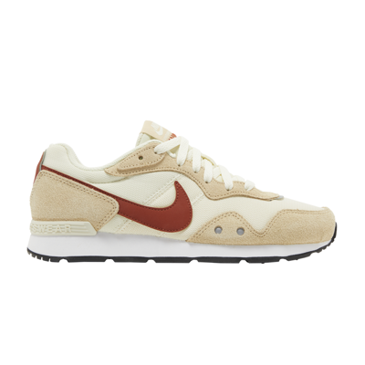 Pre-owned Nike Wmns Venture Runner 'coconut Milk Rugged Orange' In Cream