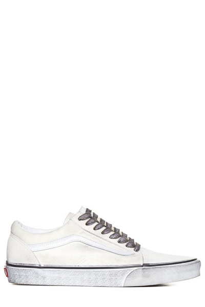 Vans Old Skool Suede Sneakers In White