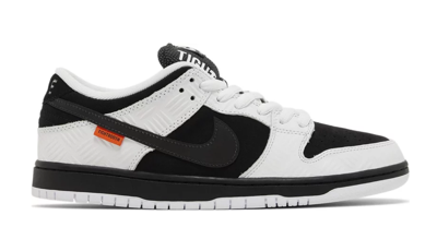 Pre-owned Nike Sb Dunk Low X Tightbooth White - Fd2629-100
