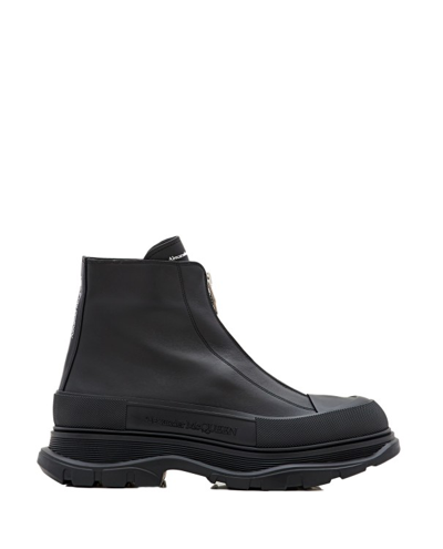 Alexander Mcqueen Front Zip Boots In Black