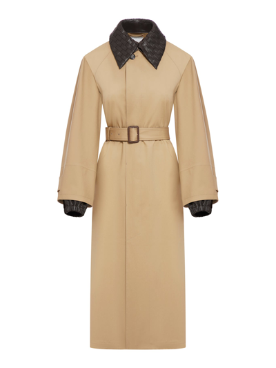 Bottega Veneta Leather Trench Coat In Nude & Neutrals