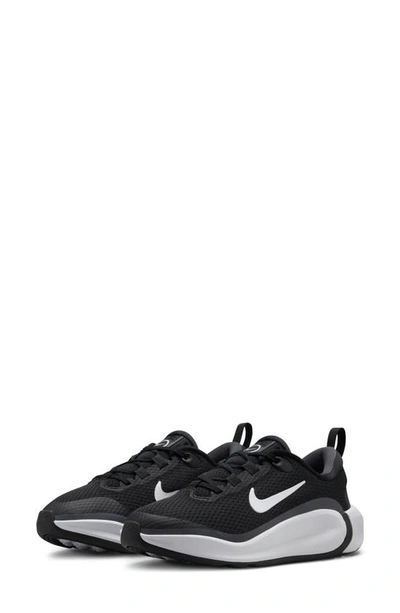 Nike Kidfinity Sneaker In Black/white/anthracite