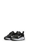 Nike Kidfinity Sneaker In Black/anthracite/hyper Turquoise/white