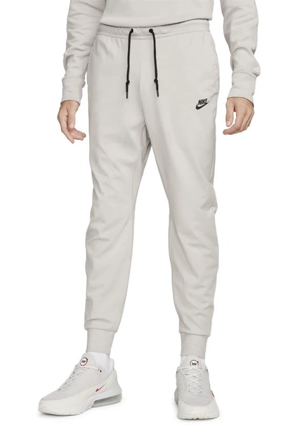 Nike Men's  Sportswear Tech Knit Lightweight Jogger Pants In Grey