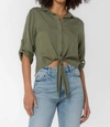 VELVET HEART SOLANGE TOP IN OLIVE