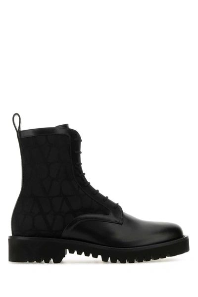 Valentino Garavani Black Combat Boot In Technical Fabric And Toile Iconographe Calfskin