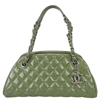 Pre-owned Chanel Mademoiselle Green Patent Leather Shoulder Bag ()