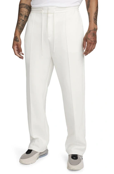 Nike Men's  Sportswear Tech Fleece Reimagined Loose Fit Open Hem Sweatpants In White
