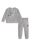 NIKE JUST DO IT CAMO FLEECE SWEATSHIRT & JOGGERS SET