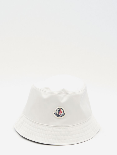 Moncler Bucket Hat With Logo In Multi