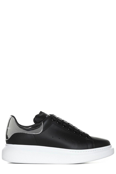 Alexander Mcqueen Round Toe Laced Trainers In Black