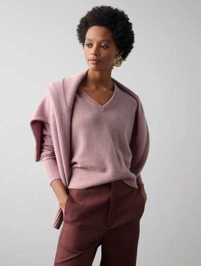White + Warren Essential Cashmere V Neck Sweater In Portrait Pink