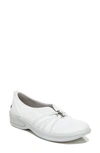 Bzees Niche Womens Cushioned Slip-on Shoes In Bright White Ribbed Sparkle