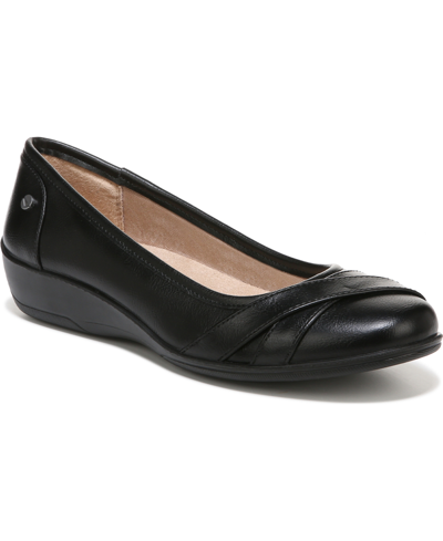 Lifestride Women's I-loyal Low Wedge Ballet Flats In Black