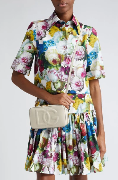 Dolce & Gabbana Floral Short Sleeve Crop Button-up Shirt In Ha4yffiore Notturno F.bco