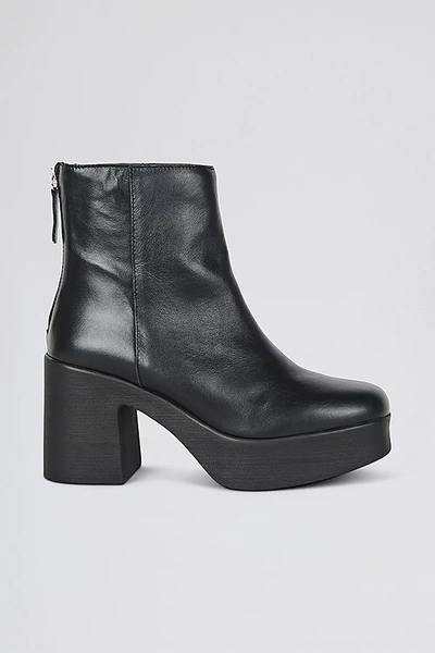 Intentionally Blank Drue 3.0 Platform Boot In Black, Women's At Urban Outfitters In Black