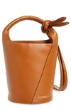 Jacquemus Le Petit Tourni Leather Bucket Bag In Light Brown