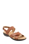 Trotters Mae Woven Slide Sandal In Luggage
