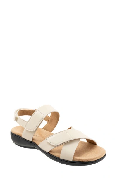 Trotters River Slingback Sandal In Ivory