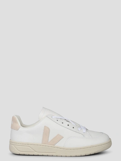 Veja White & Beige V-12 Leather Sneakers In Extra White/sable