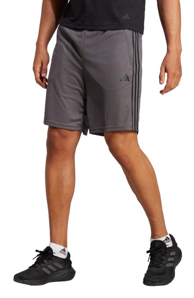 Adidas Originals Men's Train Essentials Classic-fit Aeroready 3-stripes 10" Training Shorts In Grey Five/ Black