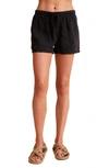 Bella Dahl Frayed Hem Pocket Shorts In Endless Sea In Vintage Black