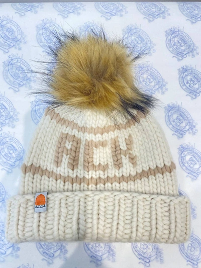 Sht That I Knit Ack-hand Knit Hat In White With Camel In Multi