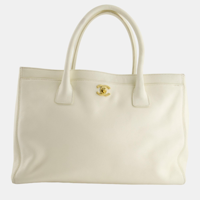 Pre-owned Chanel White Executive Shopper Tote Bag With Gold Hardware