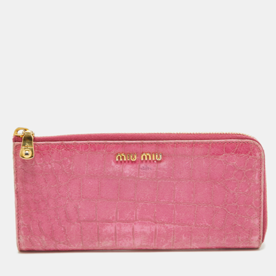 Pre-owned Miu Miu Pink Croc Effect Patent Leather Continental Zip Wallet