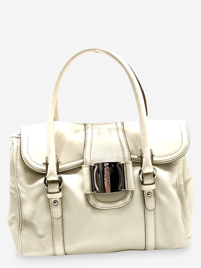 Pre-owned Ferragamo Leather Handbag In Ecru