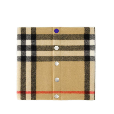 Burberry Vintage Check In Beige