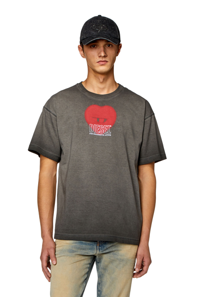 Diesel T-shirt With Heart Print In Grey