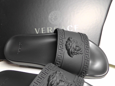 Pre-owned Versace Men's Black Medusa Rubber Pool Slide Sandal Size 8us / 41eur$375nib