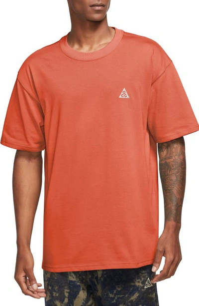 Nike Acg Performance T-shirt In Orange