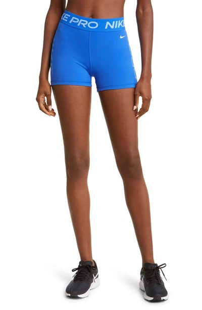 Nike Women's  Pro Mid-rise 3" Graphic Shorts In Blue