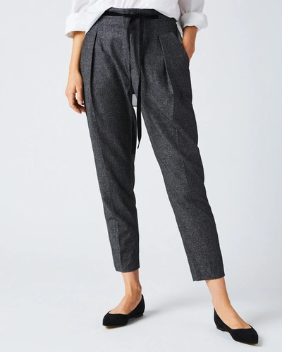 Reid Tapered Pleat Pant In Charcoal