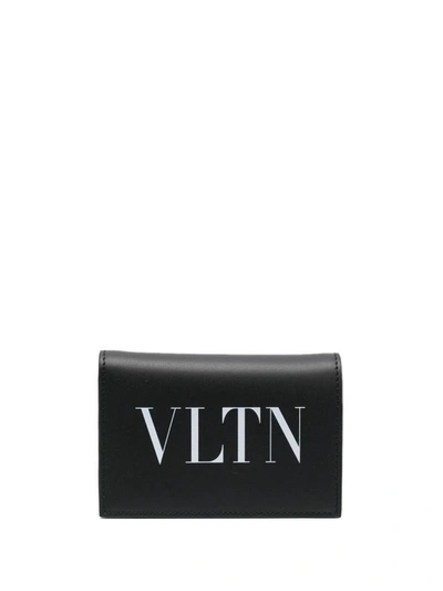 Valentino Garavani Vltn Leather Credit Card Case In Black