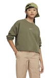 Nike Sportswear Big Kids' (girls') Dri-fit Crew-neck Sweatshirt In Green
