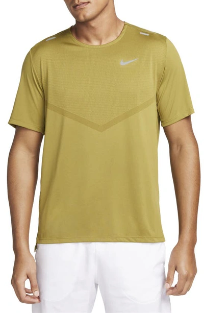 Nike Men's Rise 365 Dri-fit Short-sleeve Running Top In Green