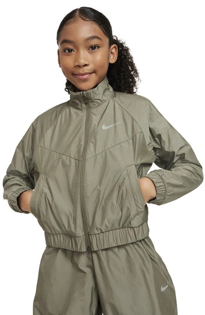Nike Sportswear Windrunner Big Kids' (girls') Loose Jacket In Green/green
