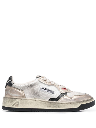 Autry Vintage Low  Leather Sneakers  With Logo In White