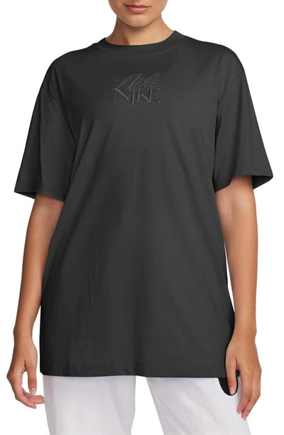 Nike Oversize Embroidered T-shirt In Black